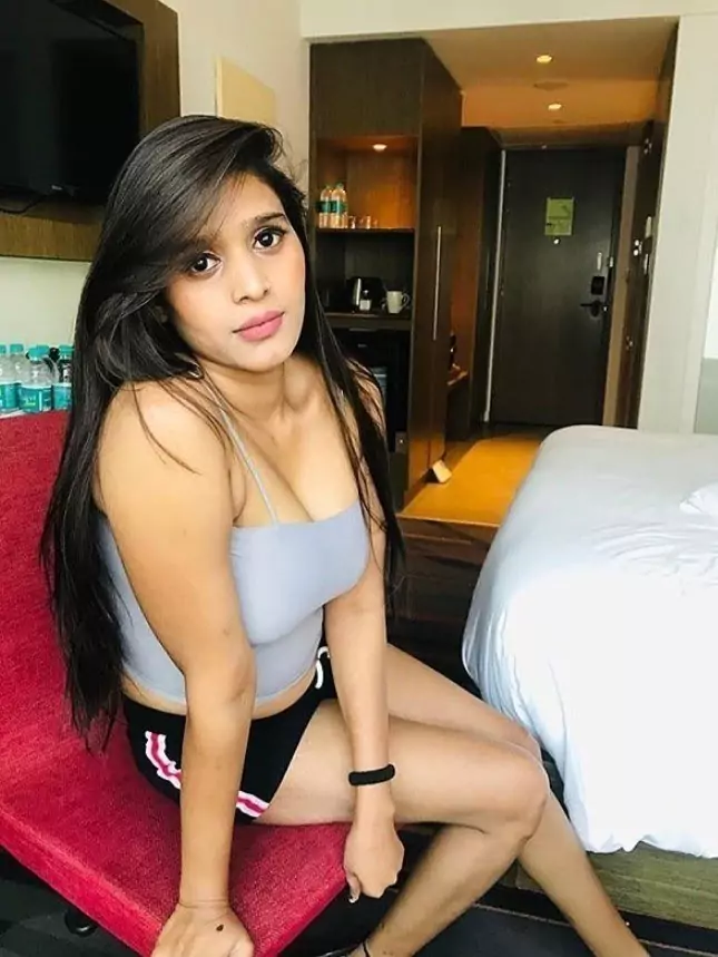 कॉल गर्ल्स सर्विस  तिरुपत्तूर